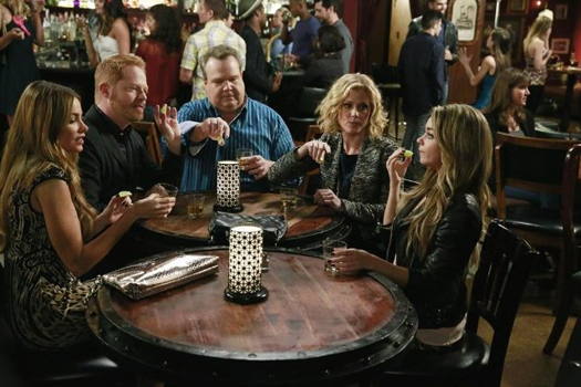 Modern Family sæson 6 dvd anmeldelse